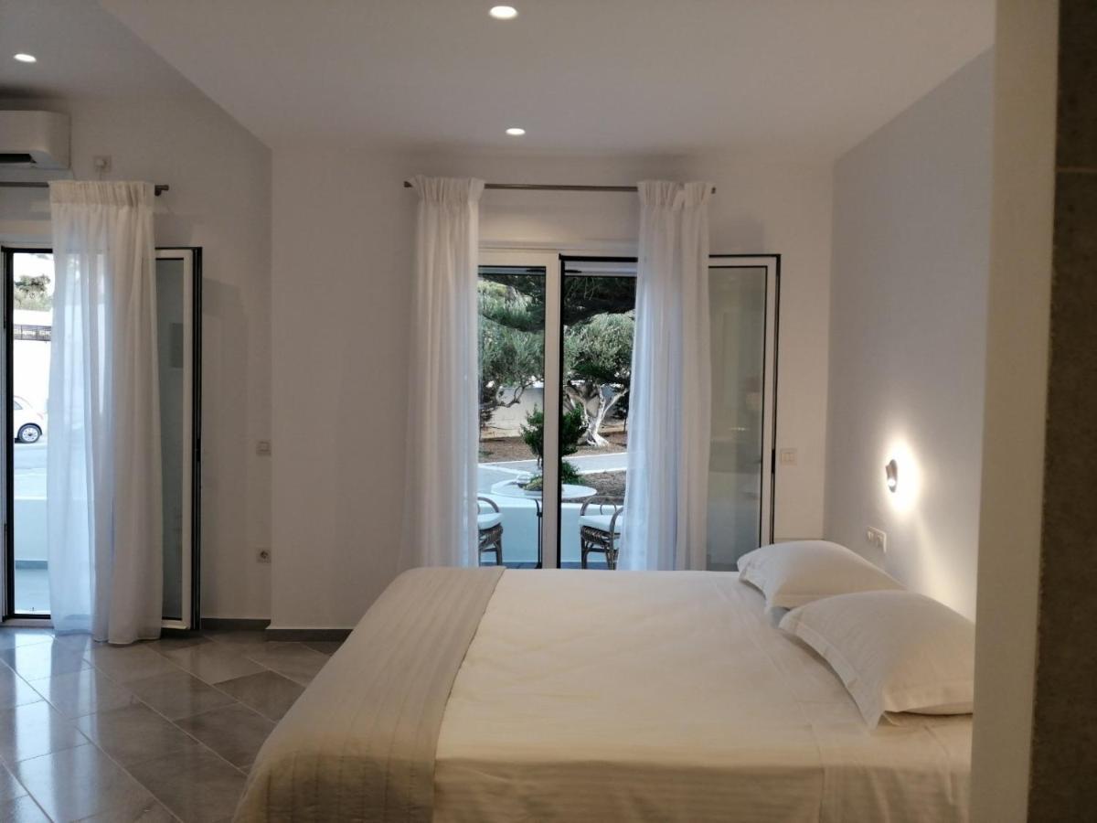Doukissa Hotel Páros Buitenkant foto
